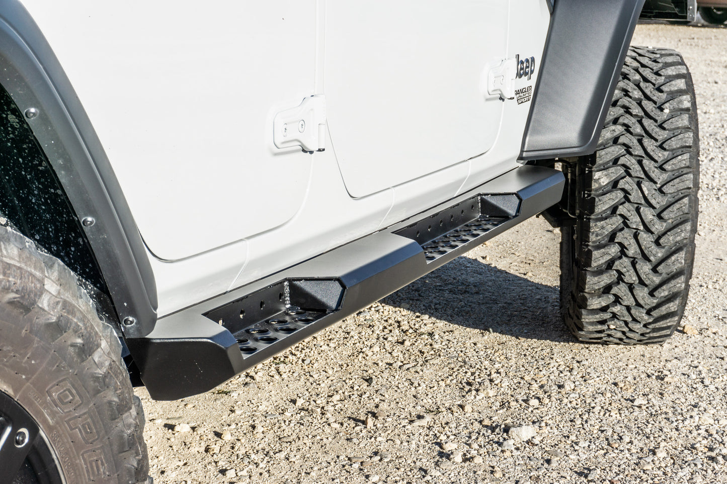 JL Destroyer 4 Door Rocksliders