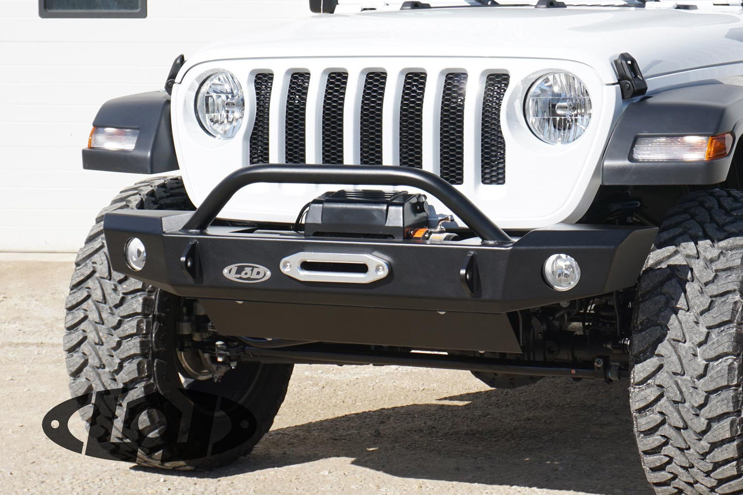 JL/JT Signature Series Mid Width Front Bumper