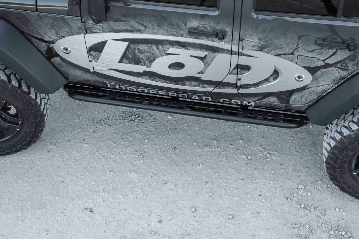 JK Signature Series Frame Mounted 4 Door Rocksliders
